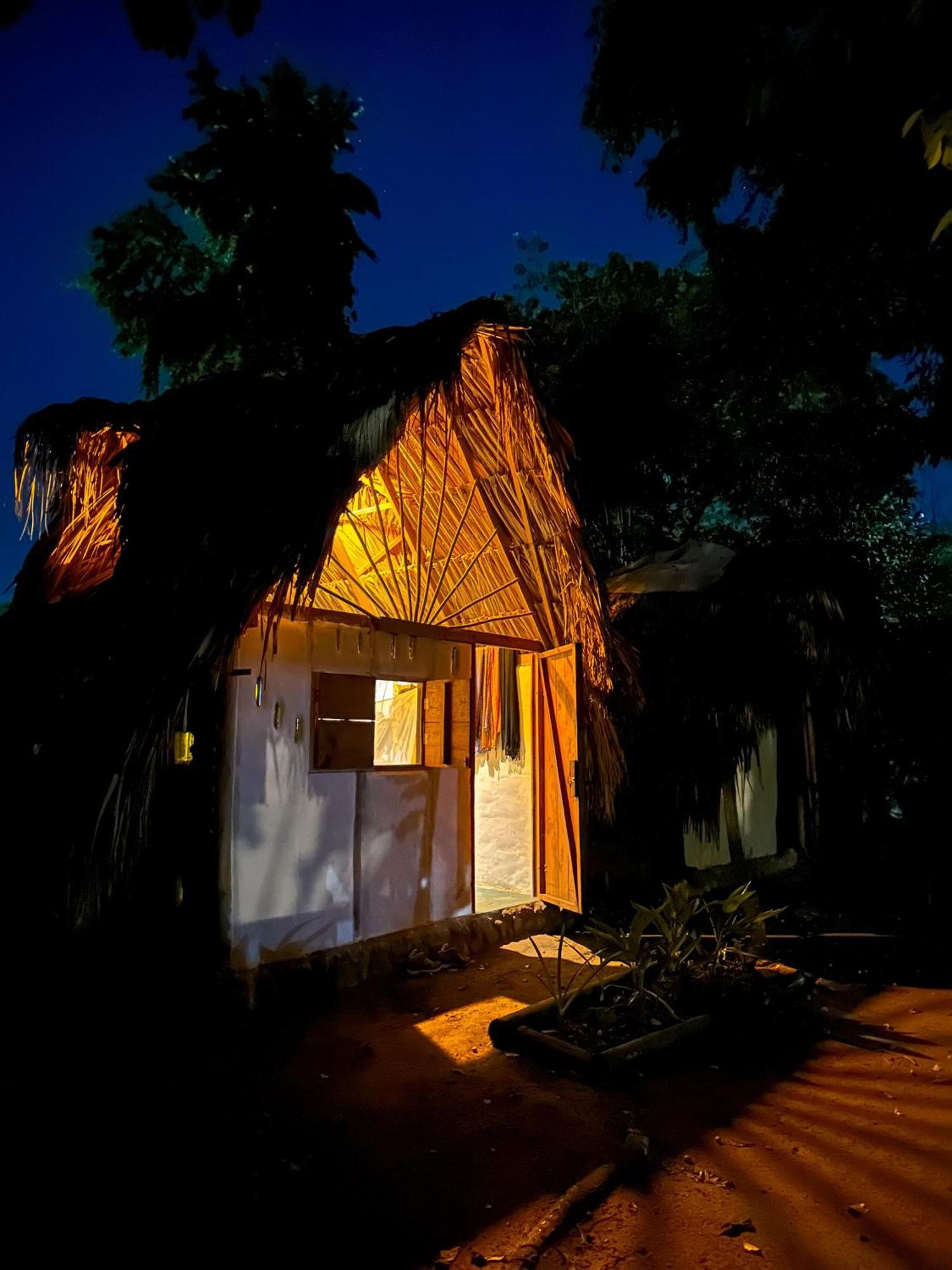 La Aldea Hostel, Camping Y Hamacas Palomino Bagian luar foto